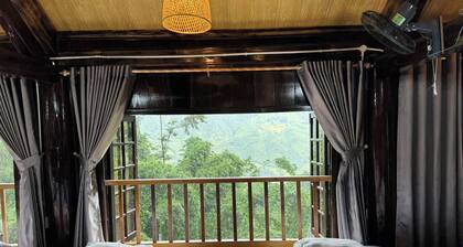 Suoi Sapa Homestay And Trekking
