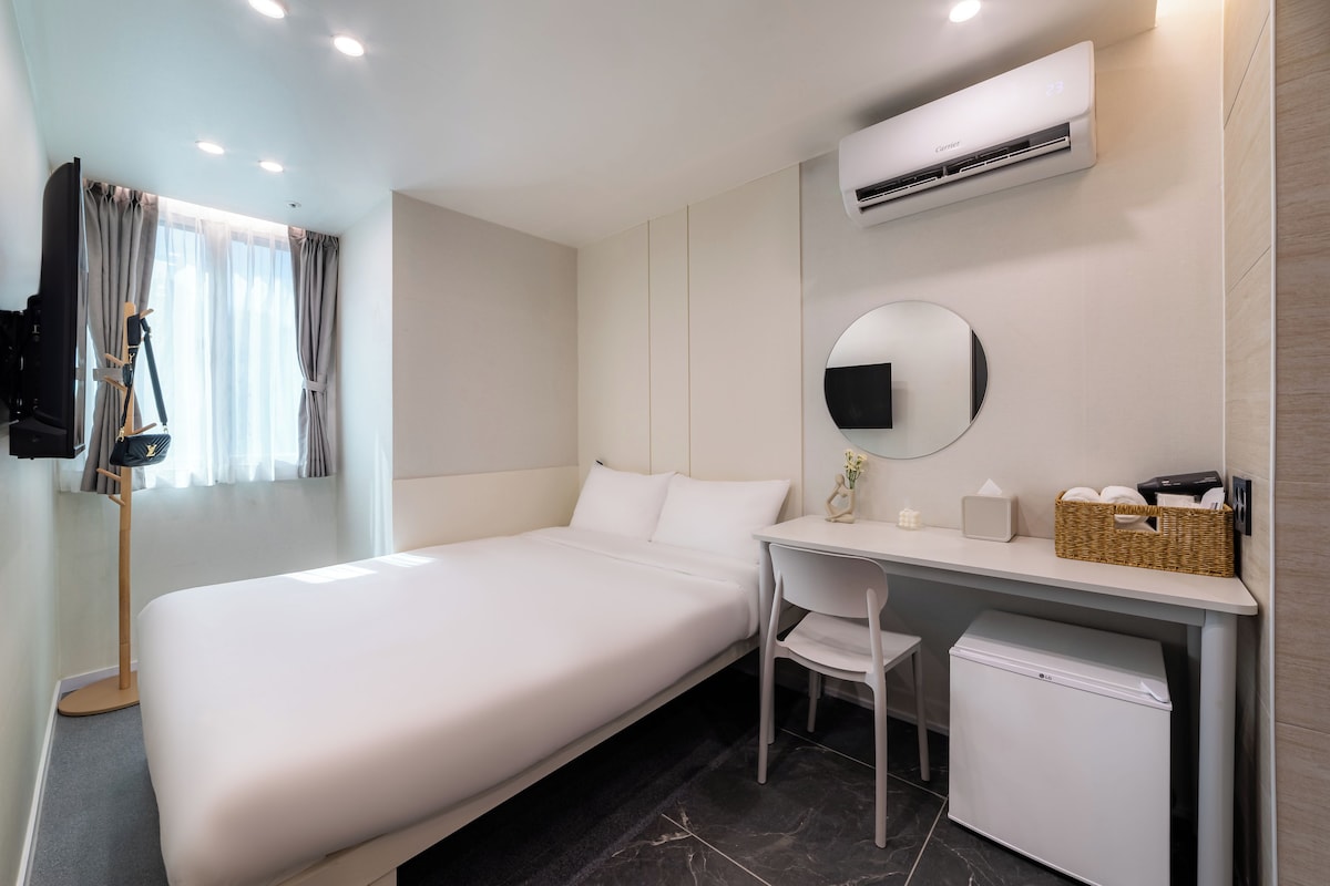 Phòng đôi Deluxe | Truy cập Internet không dây miễn phí, bộ trải giường 