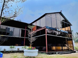 Unclassified image, 4 of 10, button - Rajmahal Resort  (Dhaka Division)
