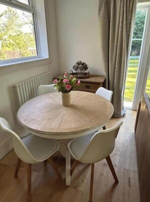 Unclassified image, 3 of 16, button - A Peaceful Countryside Retreat with Private Suite Near Cranleigh (Cranleigh)