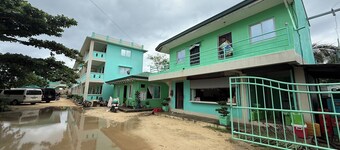 Mac-Van Mae Beach Resort