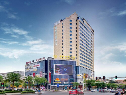 Kyriad Marvelous Hotel