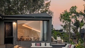 Habitació amb dos llits individuals estàndard | Planxa i posts de planxar i wifi gratuïta 