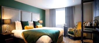 Deira Hotel & Apartments