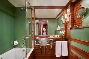 Ảnh chưa phân loại, 5 trong số 32 ảnh, nút