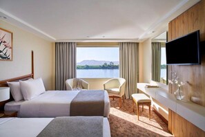 Ảnh chưa phân loại, 2 trong số 32 ảnh, nút