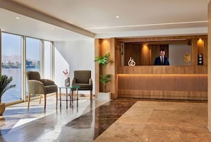 Ảnh chưa phân loại, 4 trong số 32 ảnh, nút