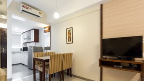 Dining - D Homz Suites (Ernakulam)
