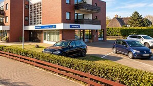 Exterior - Apartment 'Sternengucker Sylt' with Balcony and Wi-Fi (Wenningstedt-Braderup (Sylt))