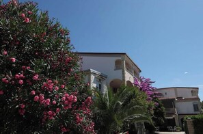 Exterior - Tegetov-studio apartment 2+3 (Kaštel Štafilić)