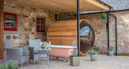 Distillers Louge by Old Carrick Mill