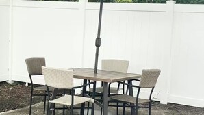 Unclassified image, 2 of 16, button - 2BR APT close to Ybor, Downtown, Airport, Busch Gardens & Adventure Island (Tampa)