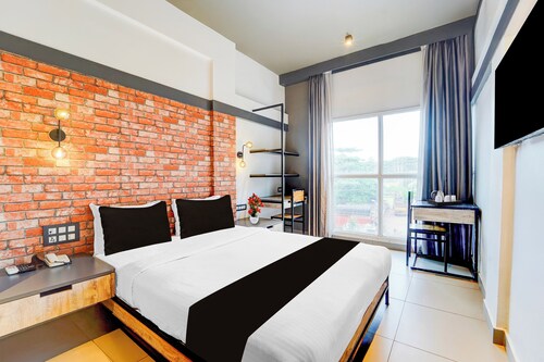 Townhouse Oak Mangalore