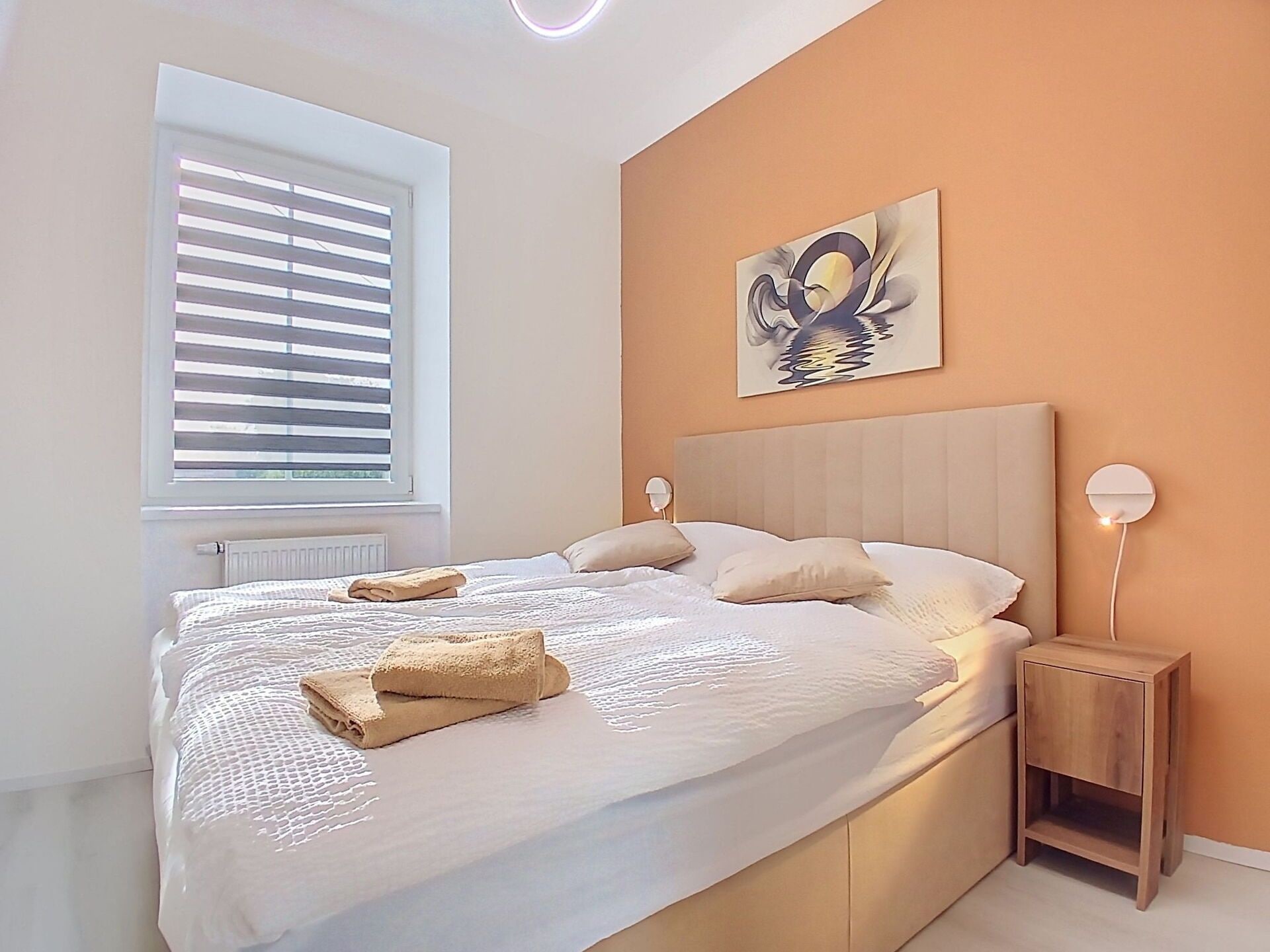 Lit, Design Intérieur, Mur, Chambre, Meubles, Bois, Sol, Drap De Lit, Plafond, Literie