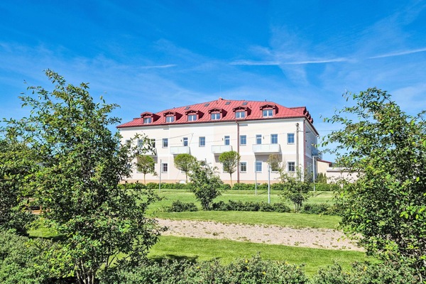 Möbel, Interior Design, Flooring, Fussboden, Decke, Zimmer, Stuhl, Tabelle, Wohnung, Küche & Esszimmer Tisch