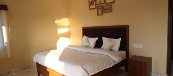 Monkey River Resort
