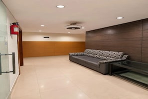 Unclassified image, 4 of 19, button - Fabhotel Comfort Stay Inn (Bangalore)