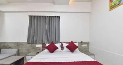 Fabhotel Visat