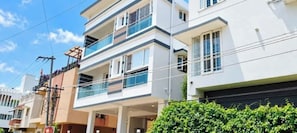 Imej tidak diklasifikasikan, 5 daripada 14, butang