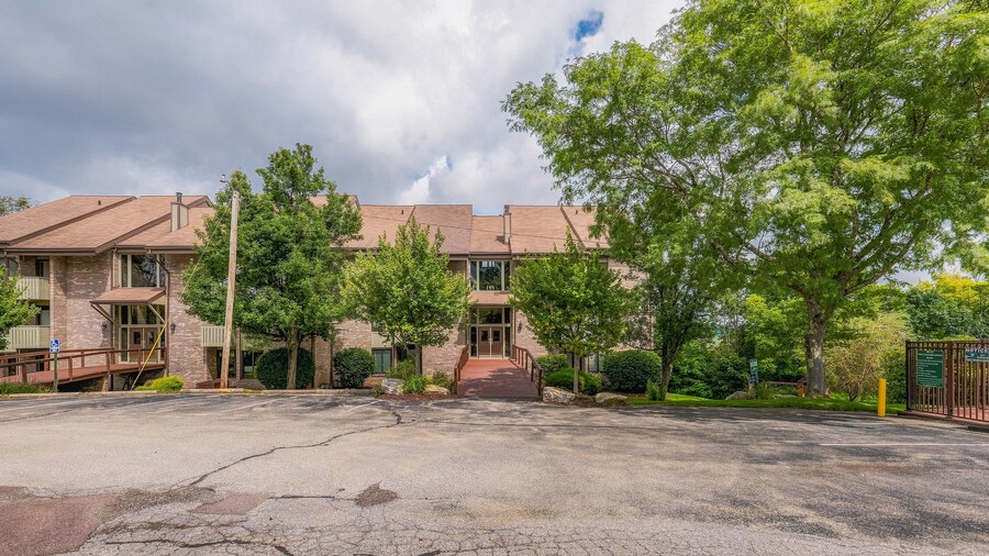 Seven Springs 2 Bedroom Deluxe Condo, Sleeps 5