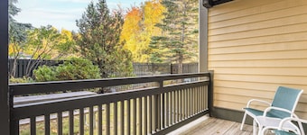 Smugglers Notch | Snowy Retreat | Ski, Pools & Mountain Fun