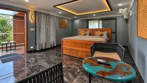 Suíte júnior, vista para o jardim | Wi-Fi de cortesia, roupa de cama