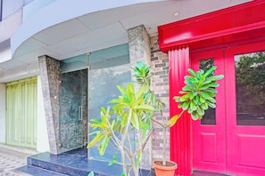 Perincian bahagian luar