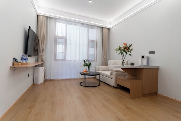 Ảnh chưa phân loại, 1 trong số 245 ảnh, nút