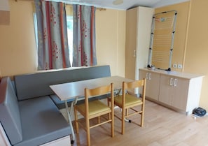 Unclassified image, 4 of 22, button - Camping Del Padel (Les Avenières Veyrins-Thuellin)