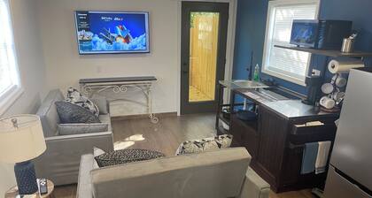 NO RV? NO PROBLEM! STAY IN OUR FAMILY-FRIENDLY, COZY COTTAGES.