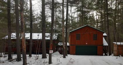 "Inn The Pines" 2-bedroom apartment in charming Jay, NY