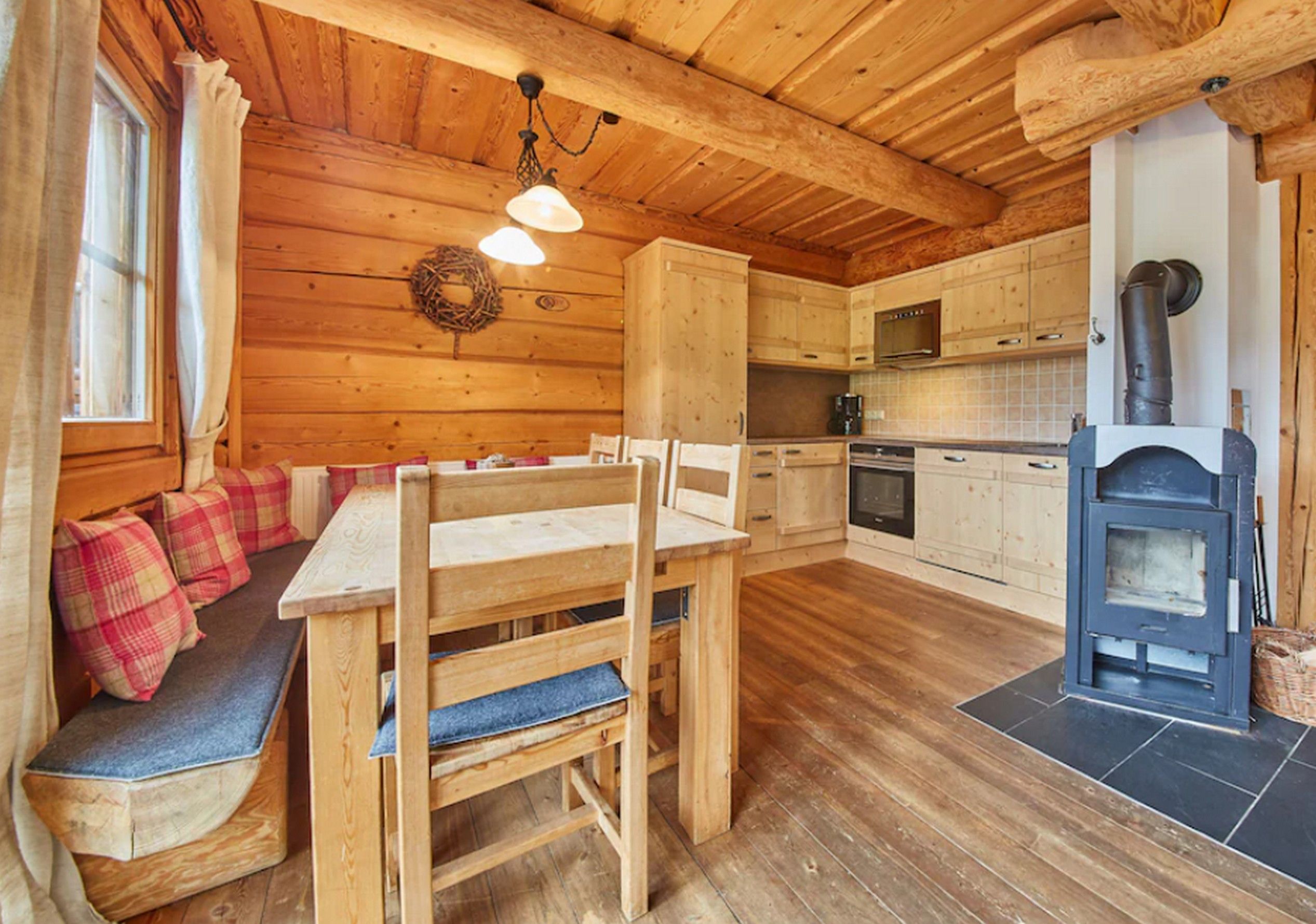 Loft, 2 Bedrooms, Accessible | Dining