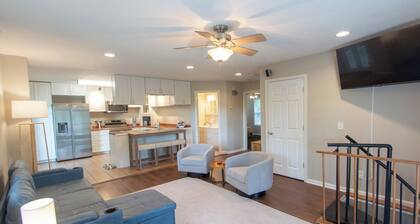 EZ Carriage House by Lake Monroe