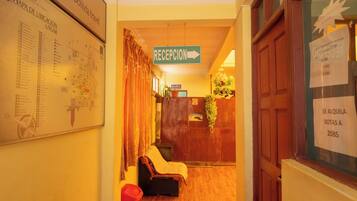 Standaard eenpersoonskamer | Lobby