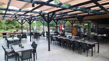 Ristorazione all'aperto