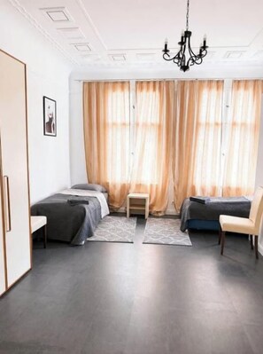 Unclassified image, 3 of 8, button - Vrbo Property (Rathenow)