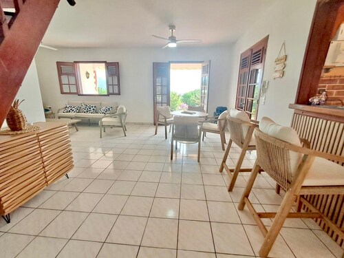 La Casita, swimming pool and sea view.