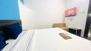 Deluxe Double Room, Balcony, Sea View - Zac Beach Resort (CALINGUTE)