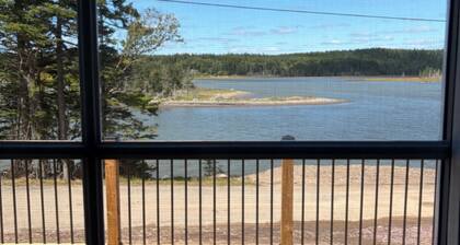 FURNISHED, COZY SEASIDE HOME FOR RENT – CHANCE HARBOUR, NB - RATE INCLUSIVE