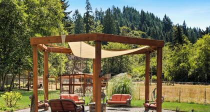 Grayson B&B — Family & Bridal Suite — Between Stevens Pass & Snoqualmie