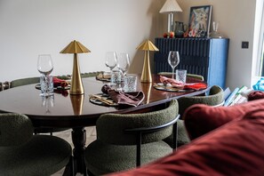 Billede uden beskrivelse, 3 af 30, knap