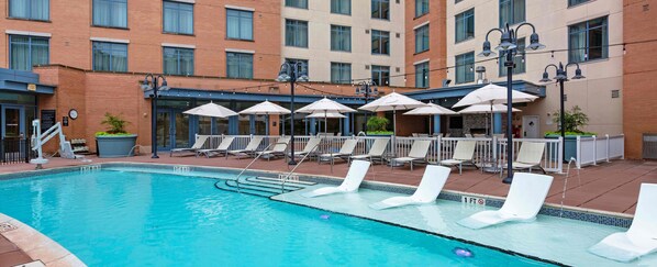Unclassified image, 1 of 36, button - 3-bedroom Presidential Suites in National Harbor over Columbus Day weekend. (National Harbor)