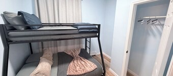 Modern 3BR Albany Stay. Near Downtown & UAlbany