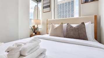 Luxury Suite, 2 Bedrooms, Non Smoking, Private Bathroom | Blackout drapes, iron/ironing board, WiFi (free), individually decorated