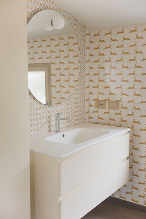 Bathroom - Vrbo Property (Santa Teresa)
