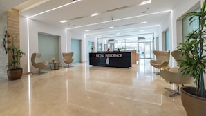 Lobby - Cozy 1-bedroom apartment in enchanting Dammam with AC (Dammam)