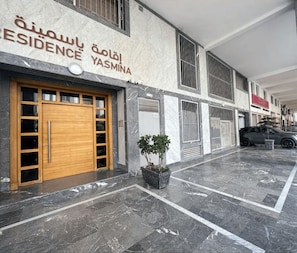 Unclassified image, 3 of 51, button - Experience Modernity Beachside & Parking in Pleasant 2-bedroom apartment with AC (Tangier)