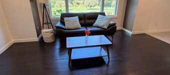 Charming 2-bedroom house with AC in New Paltz