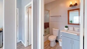 Unclassified image, 4 of 16, button - Cozy Suite C/Private Bathroom /Wi-Fi (El Monte)