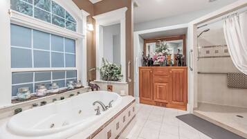Comfort Double Room | Bathroom
